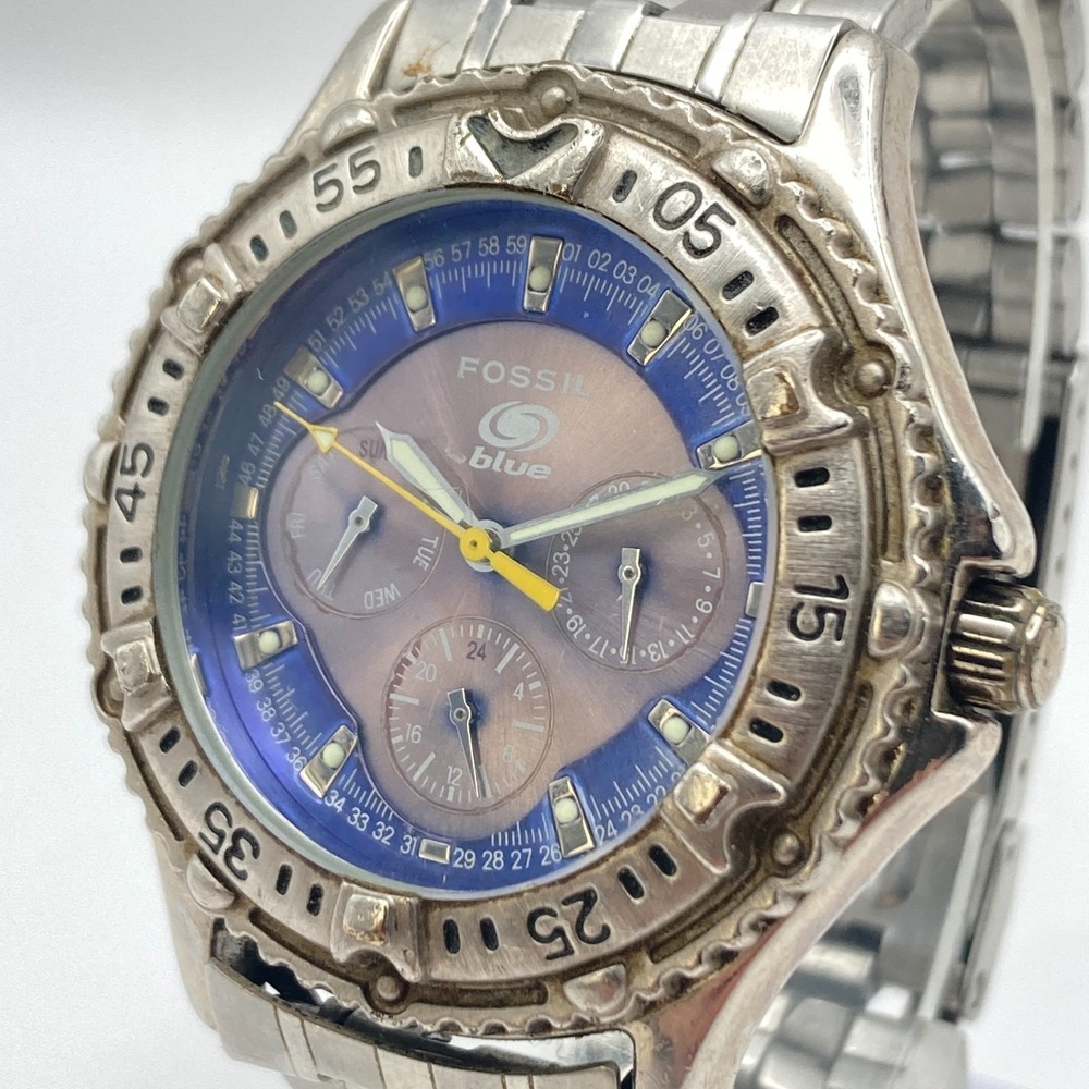 Fossil Blue Mens Watch 35mm Silver Tone Day Date 50M BQ-8779 New Battery 6.75"